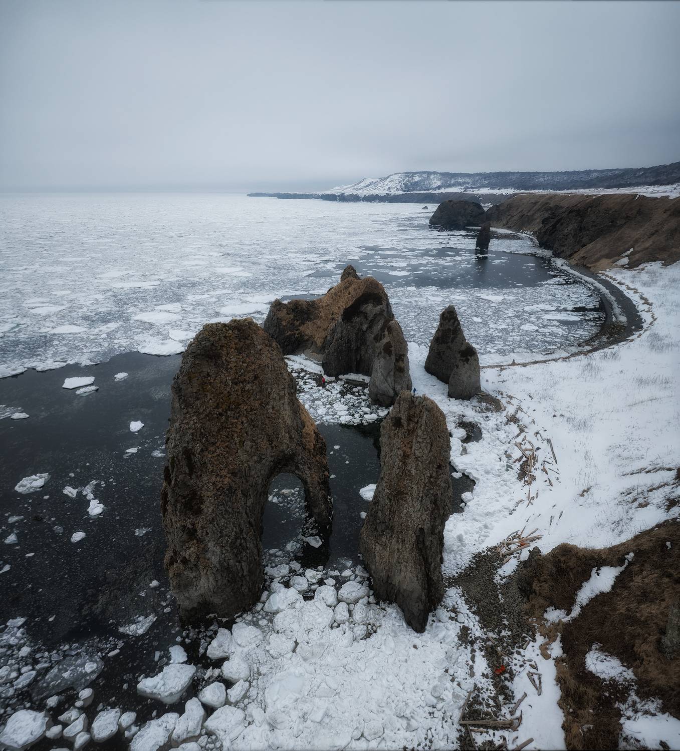 Итуруп Золотая Сахалин Курилские острова, Ivan Godovikov