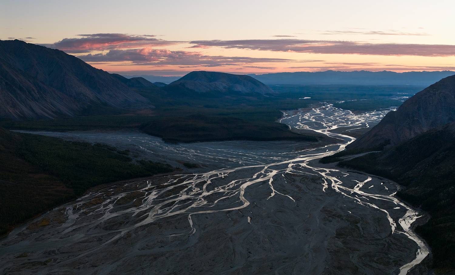 рассвет якутия тирехтях улахан-чистай отражение, Антон Селезнев
