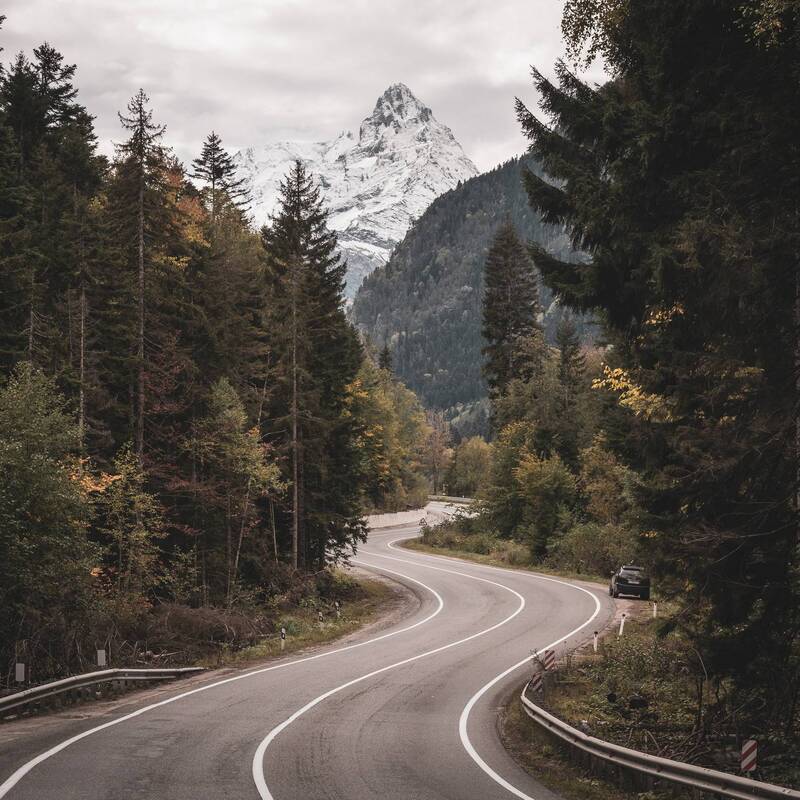 ДОРОГА В ДОМБАЙ фото превью