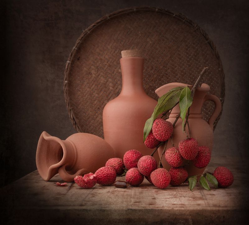 Still life, fruit, red, sweet, texture, colors Lychee фото превью