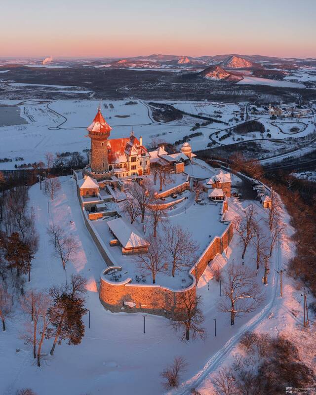 Hrad Hněvín at Winter Sunset фото превью
