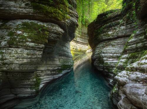 Утро в каньоне