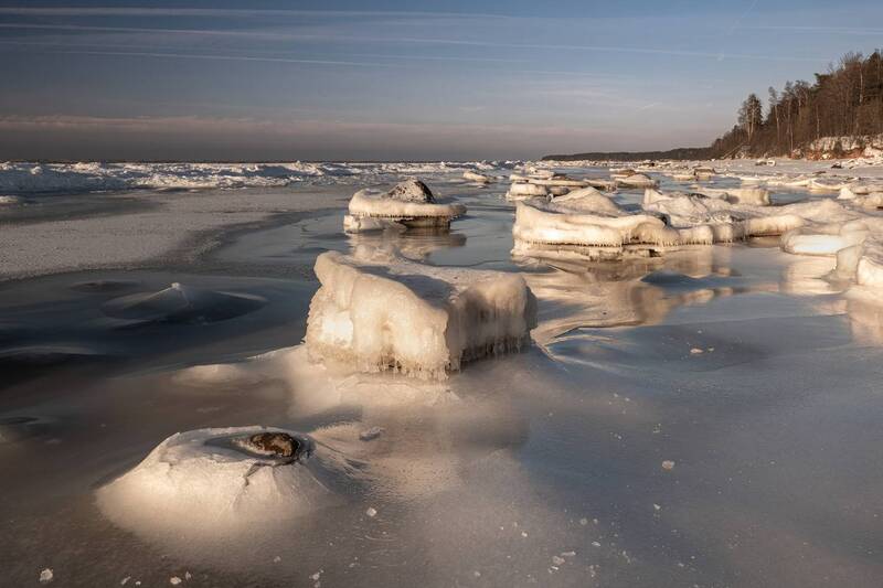 Замерзающее море фото превью