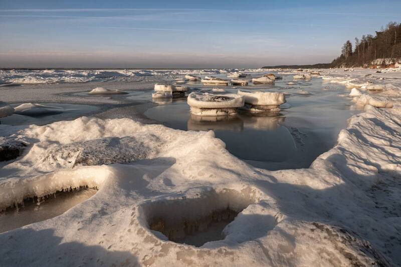 Замерзающее море фото превью