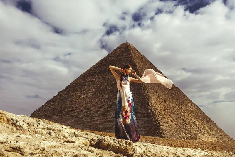 woman, portrait, fashion, beauty, outdoors Desert winds, timeless dreams фото превью