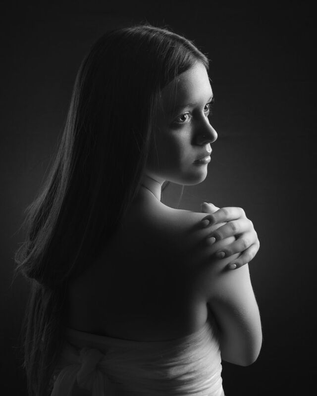 F IV фото превью