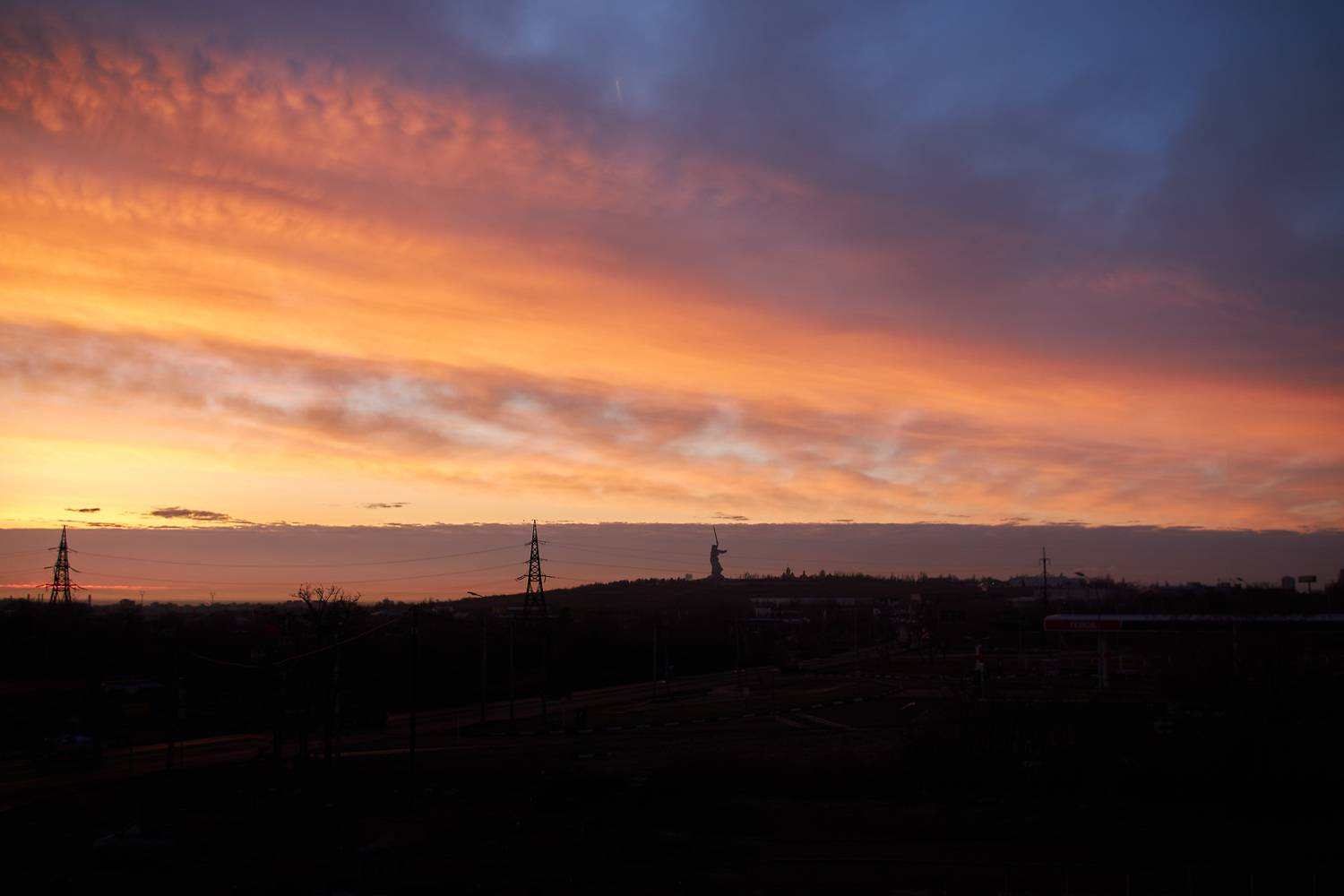 мамаев курган, рассвет, волгоград,, Павел Сторчилов