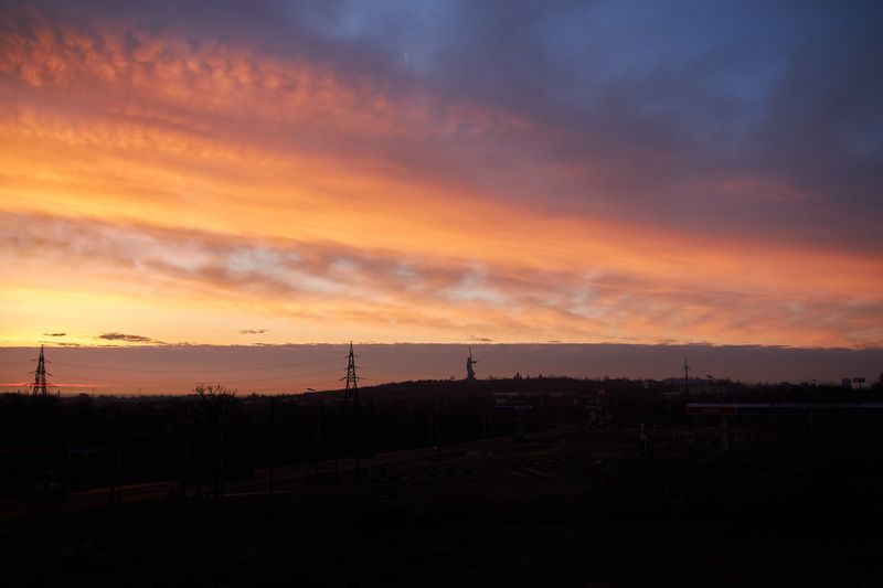 мамаев курган, рассвет, волгоград, Мамаев Курган. Рассвет фото превью