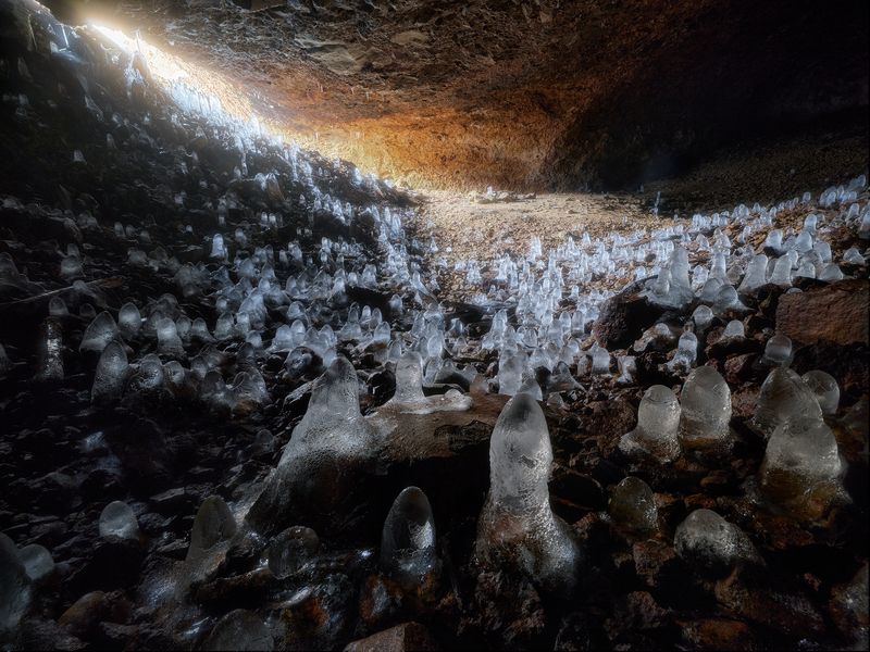 Итуруп Сахалин Дальний восток пещера лед стологмиты *** фото превью