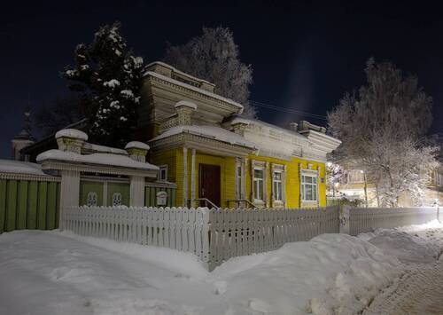 Зимние домики Вологды