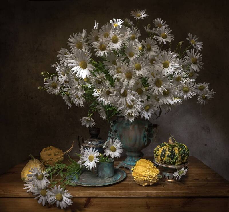 натюрморт, ромашки, тыквы, самовар Осенние ромашки... фото превью