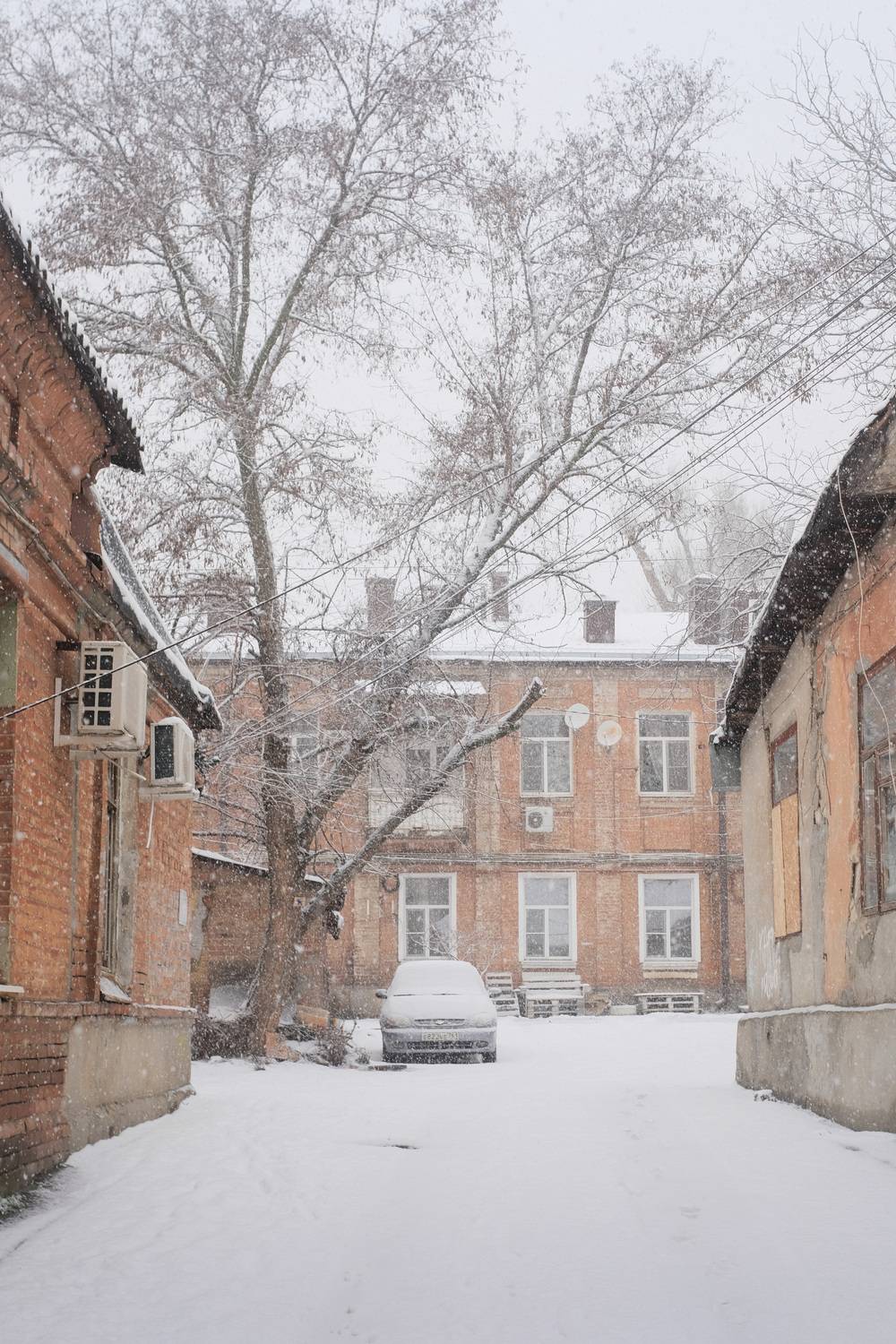 yard, snowfall, winter, frozen, ice, rostov,, Бугримов Егор