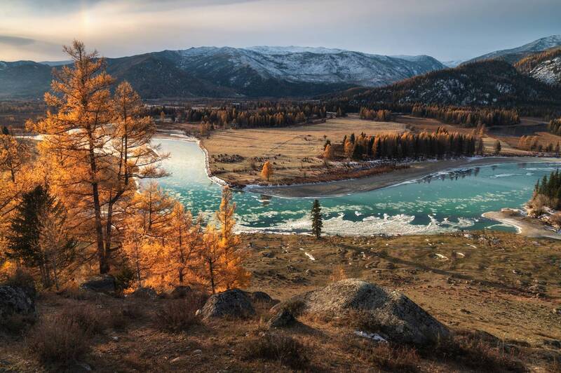 алтай, горный алтай, пейзажи алтая, кош-агачский район, горная река, золотая осень, горы, осенний алтай Ранний шугаход фото превью