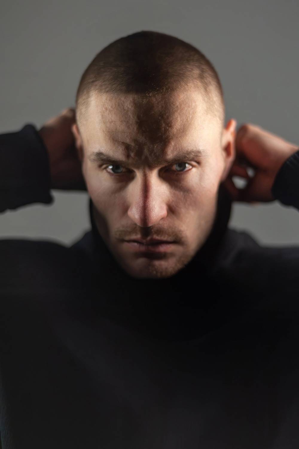 , Михаил Бушенёв