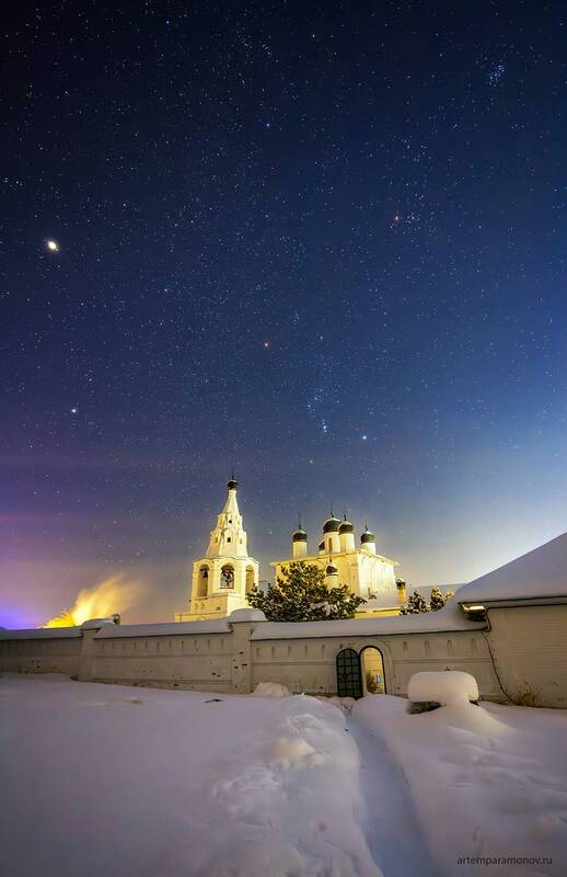 Звездная ночь в Анастасовом монастыре фото превью