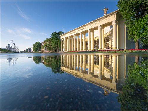 Россия. Москва. Павильон 