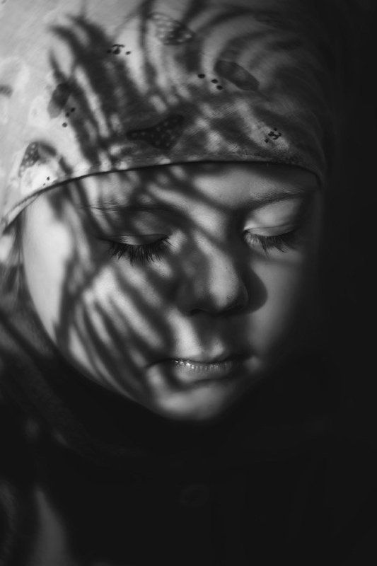 Тени исчезают в полдень... фото превью