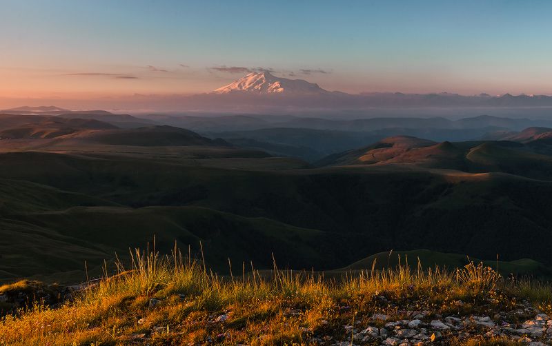 И БЛИЗОК И ДАЛЁК фото превью