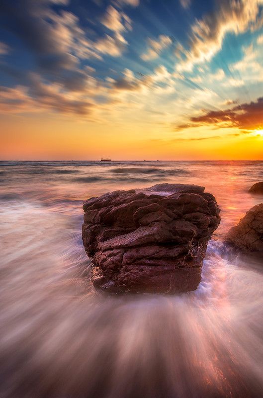 Clouds, Long exposure, Sea, Stone, Waves waves of stone фото превью