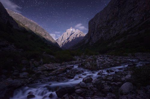 Лунная ночь в Белогорском ущелье