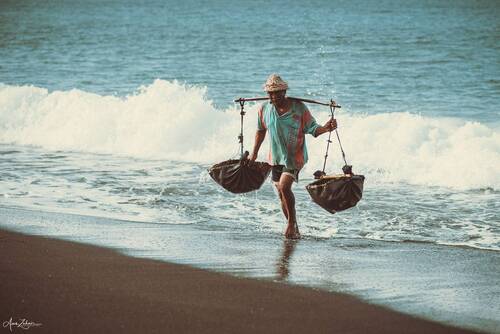 Salt Maker