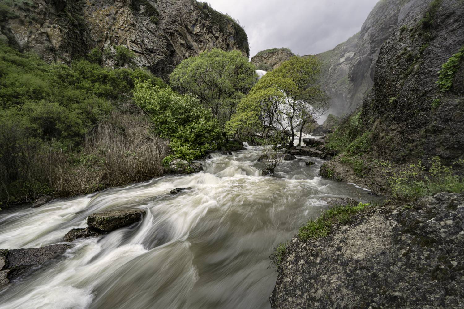 Армения, Ширакская область, водопад Трчкан, река Чичхан,, Гаврилов Юрий