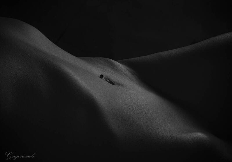 девушка. кожа красота. свет, тень Надежда фото превью