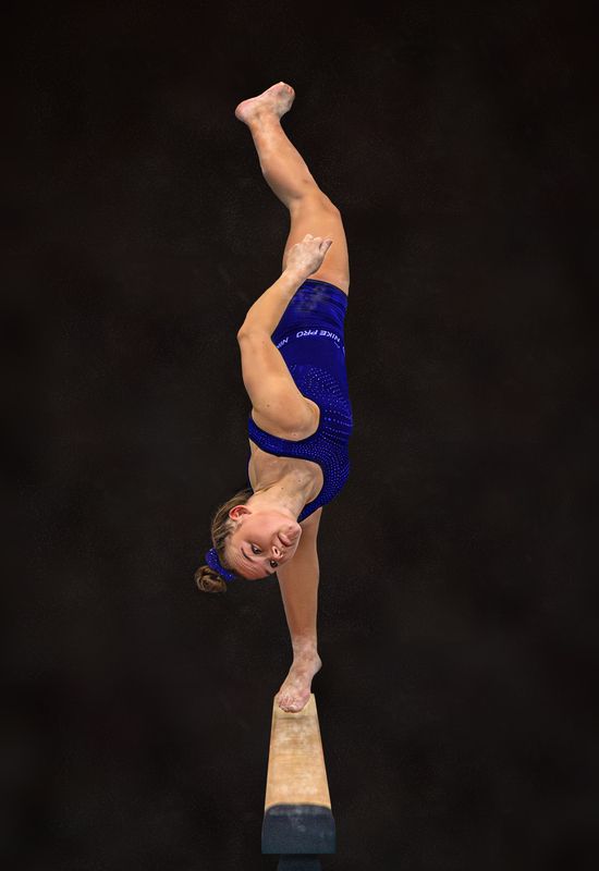 #gymnastics #sports #sports_photography Axis of Balance фото превью