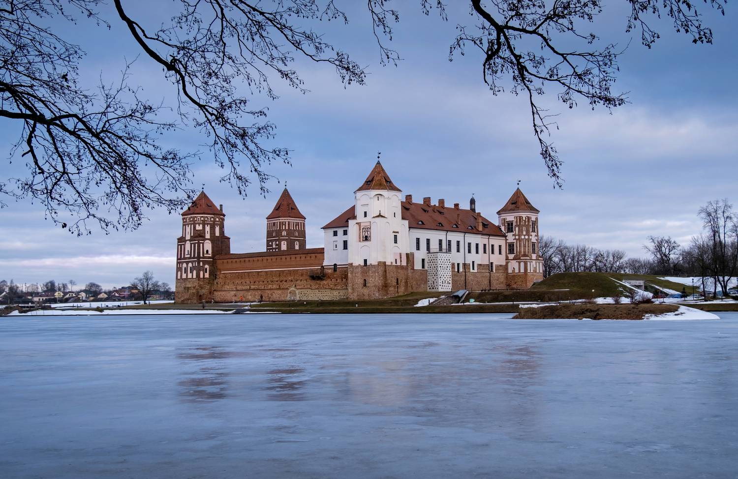 беларусь, мирский замок, мир, мip, нд, belarus, mir castle, замок, castle, в лесах беларуси, Надежда Демкина