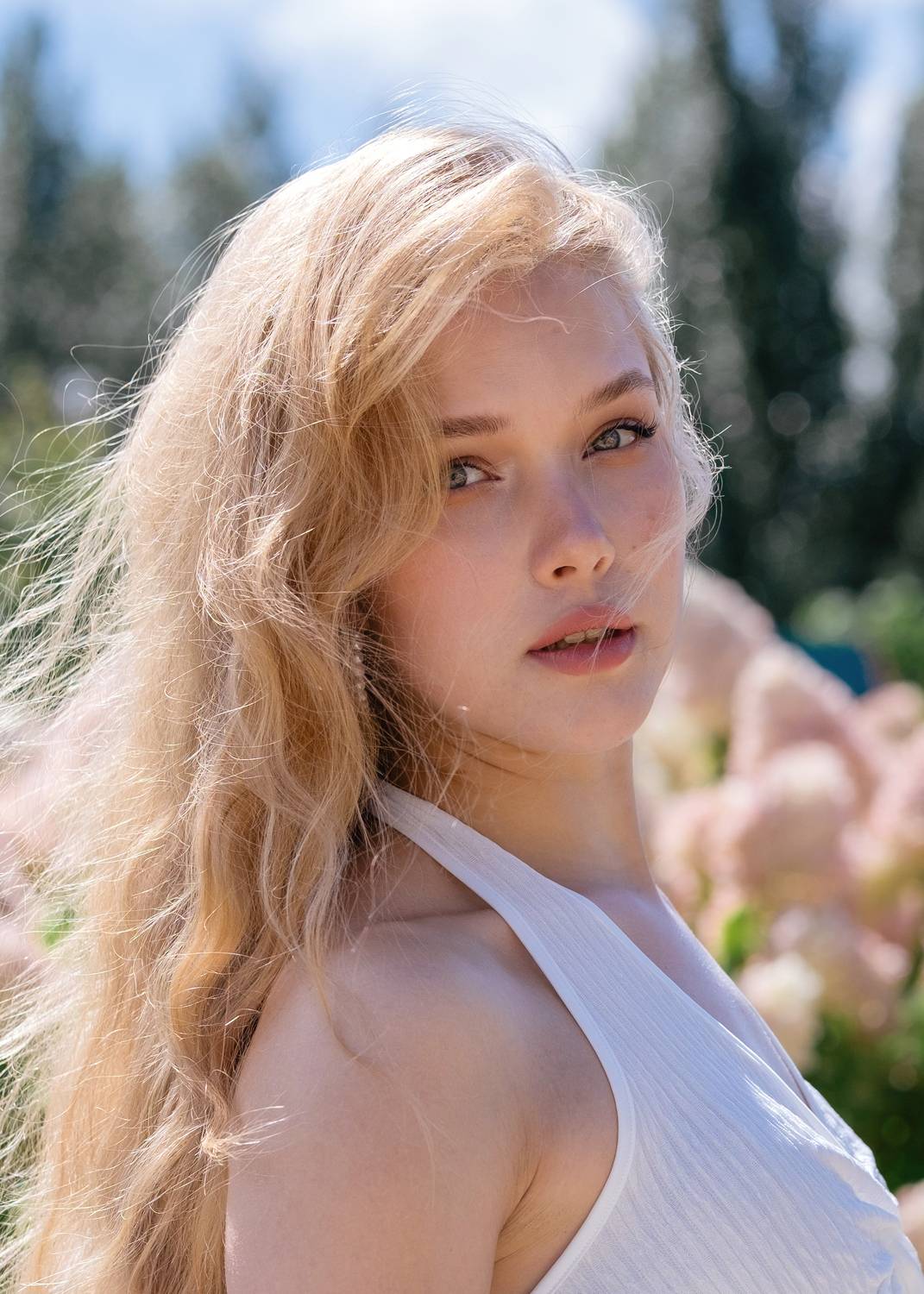 блондинка, блондинка с длинными волосами, Наталья Максимова