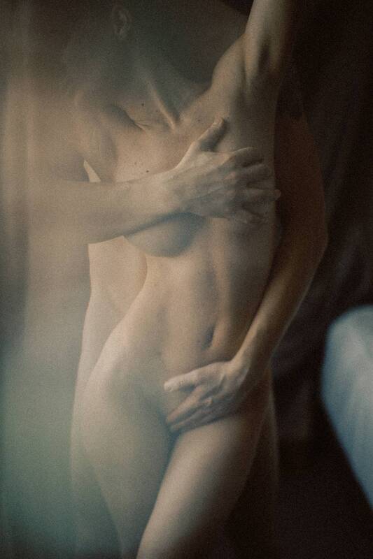 nude, art, sensual, naked, woman, model, young, sexy, sensuality, lovely, pose, studio, minimalism, fine, erotic, boudoir, yoga, intimacy, horny, intimate, video, backstage, couple, sex, intimacy, hot, * * * фото превью