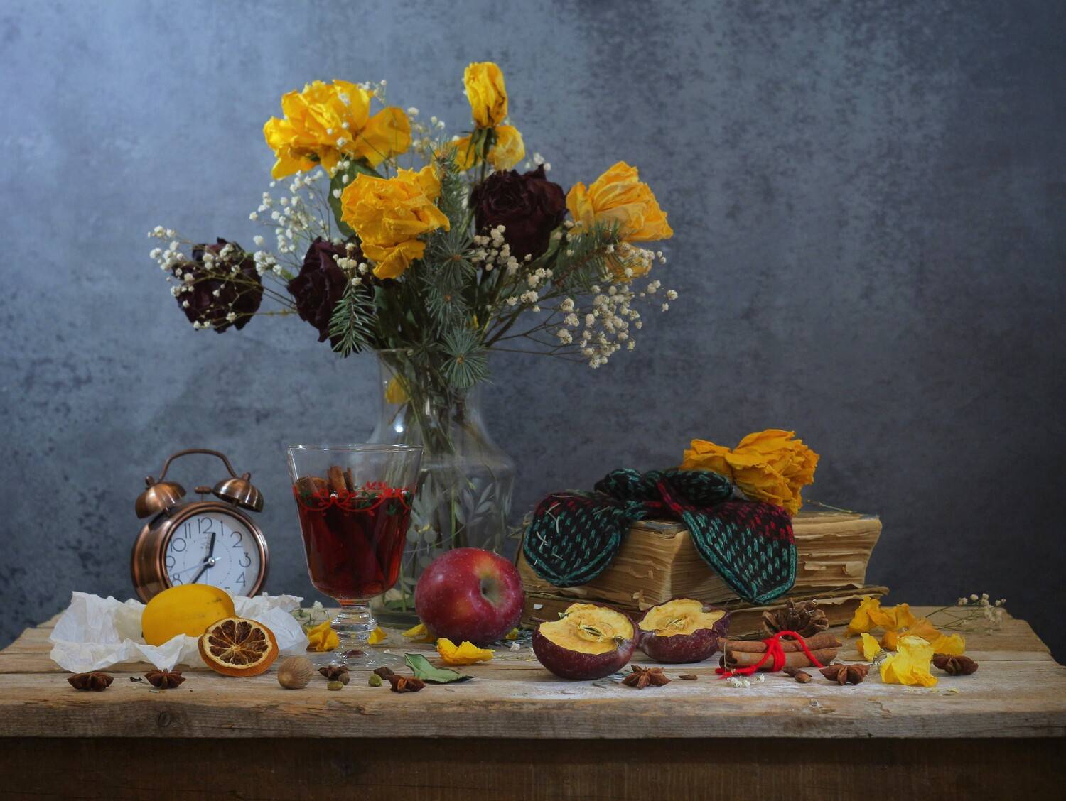 , Людмила Хрусталева*