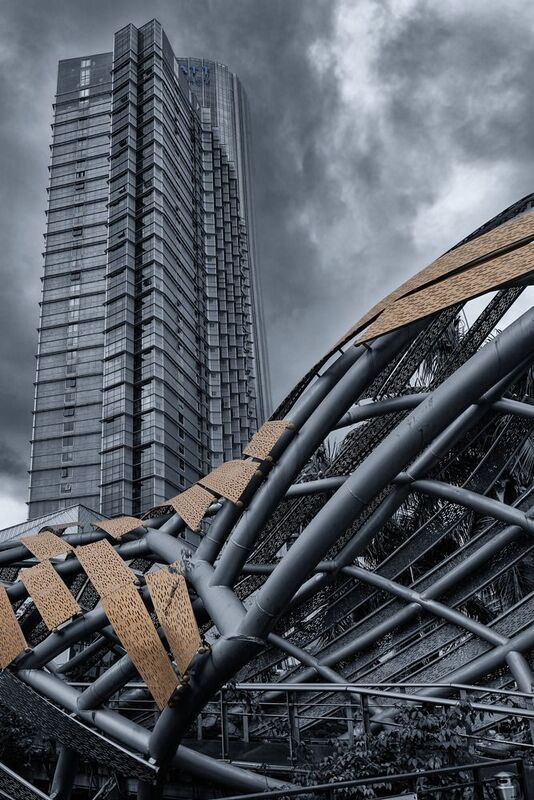 #architecture #skyscraper #construction #bridge #sky #clouds Hyatt фото превью