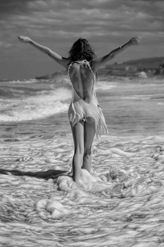 Crossing of streams... фото превью