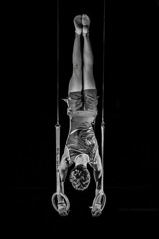 Спортивная гимнастика полёт прыжок соревнование  Свечка фото превью