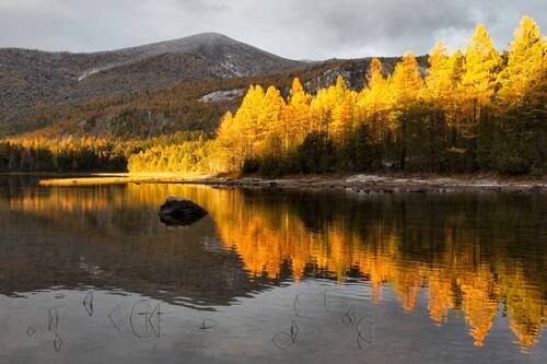 Огненный закат на озере Фролиха