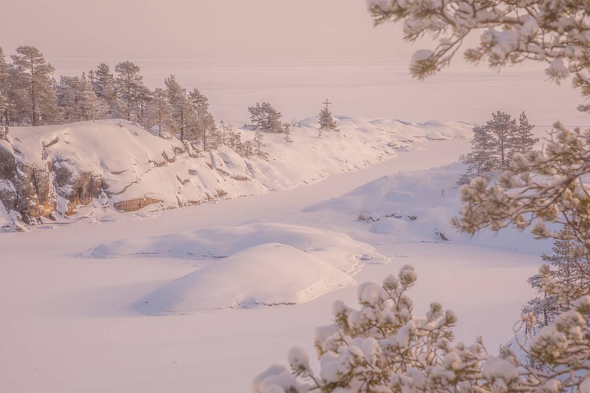 зима, мороз, сугробы, сосна, ладожские шхеры, карелия, ладога, северное приладожье, сортавала, питкяранта, русский север, северная природа, северный пейзаж, пейзажи карелии, фототуры по карелии, фототуры по ладоге, фототур на ладожские шхеры, Уютнов Кирилл
