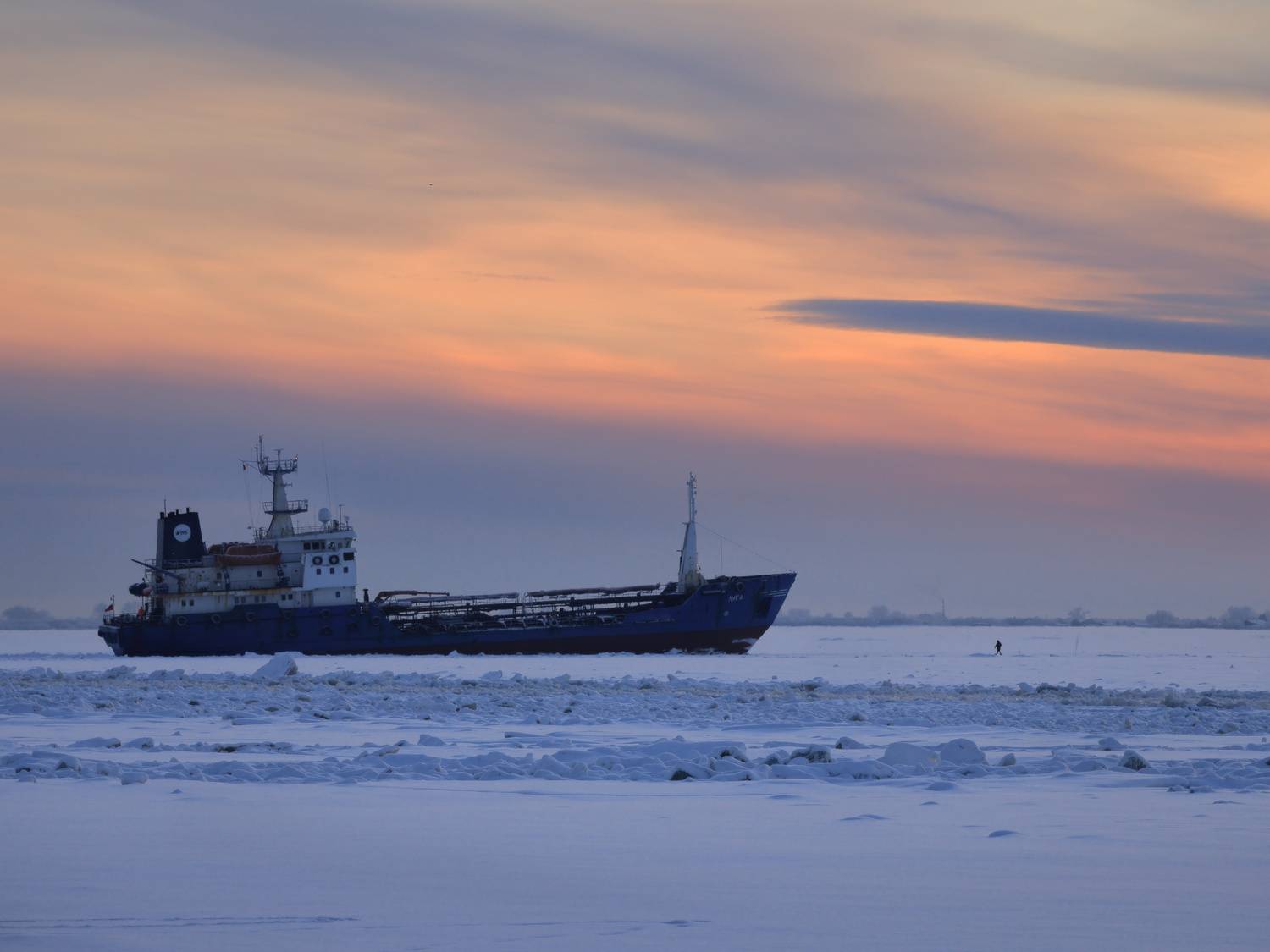 , Александр Титов