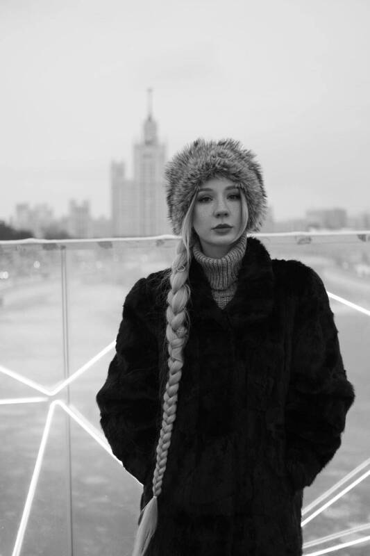 Яна фото превью