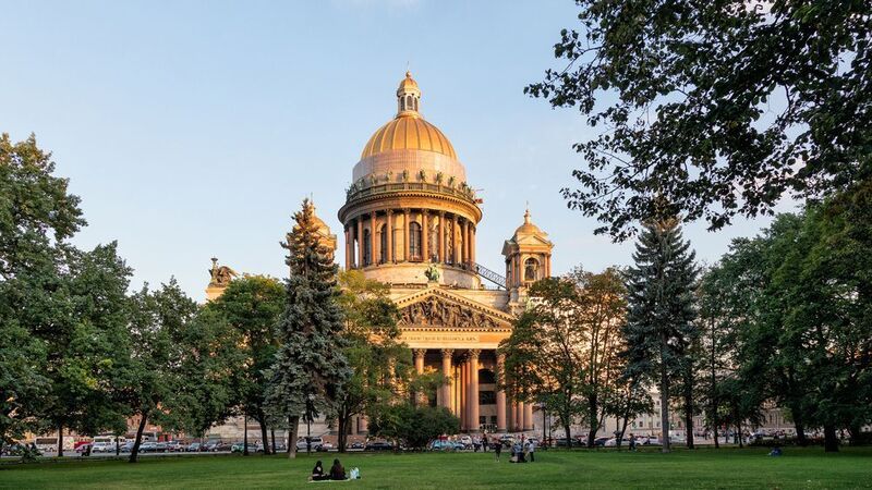 Исакий на закате дня фото превью