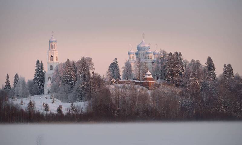 Авраамиево -  Городецкий монастырь. Зимний закат фото превью
