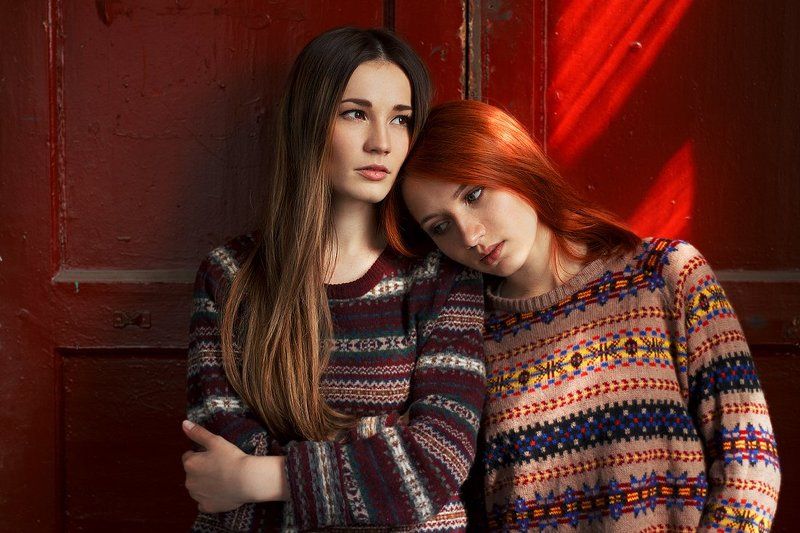 girl портрет девушки девушка красный   фото превью