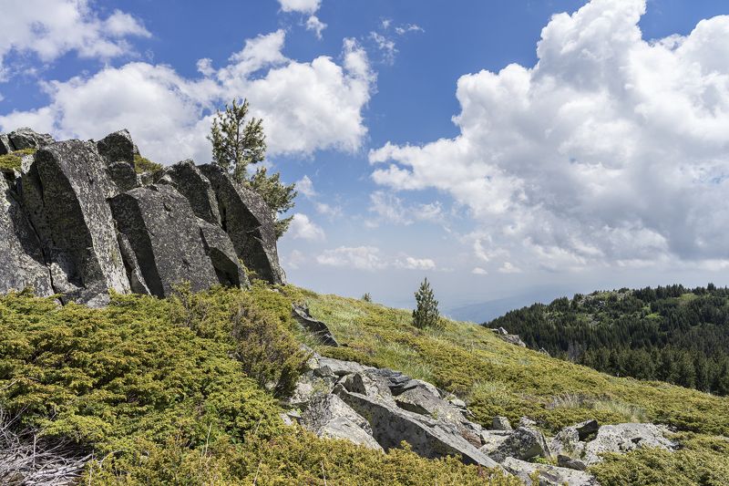 Rocks and Clouds фото превью