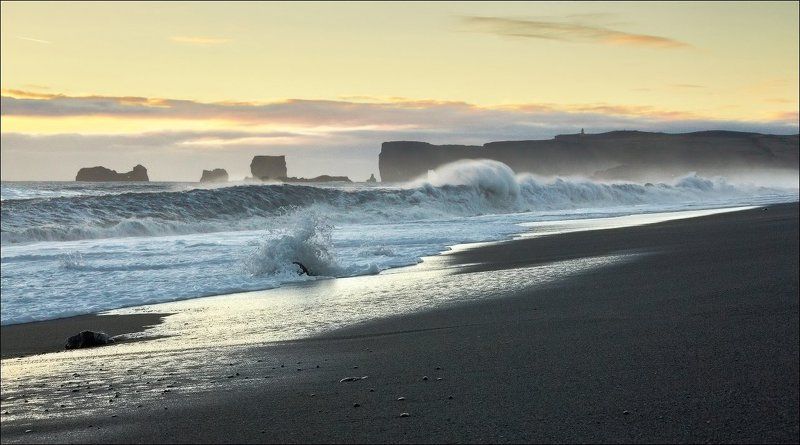 Исландия Iceland Вик мыс океан Исландия. Мыс Вик (Vik). фото превью