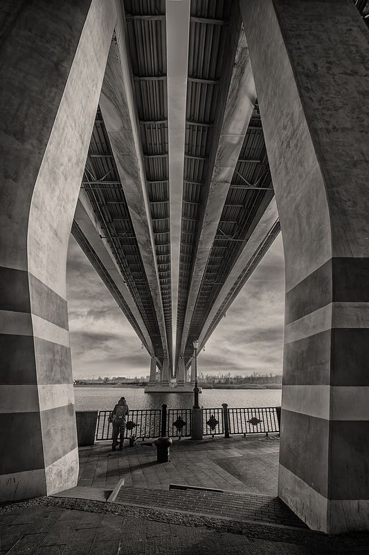 Одинокий рыбак фото превью