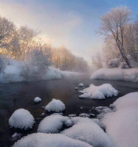 Холодное утро на реке