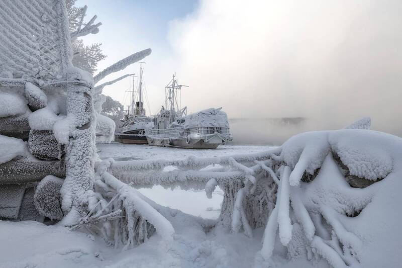 сибирь, мороз, куржак, иней, зима, енисей, корабли Наморозило фото превью