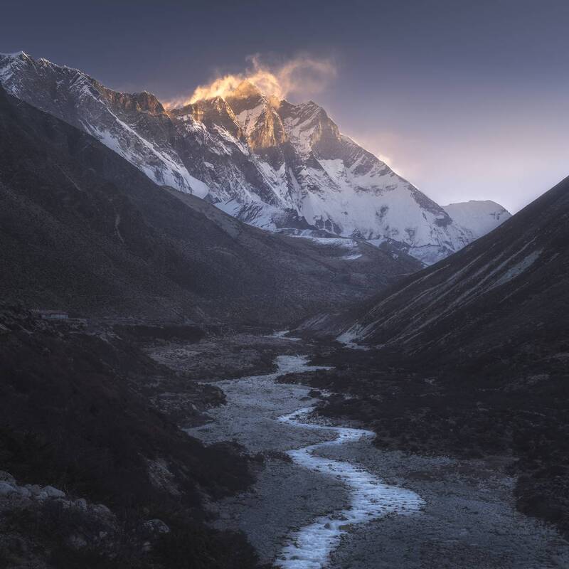 На Лхоцзе ветрено фото превью