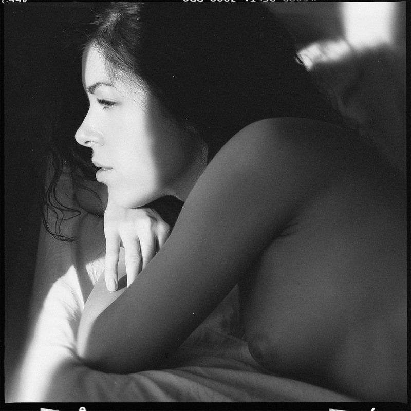 портрет, женский портрет, женская красота, девушка, чб, чернобелое, гламур, модель, model, glamur, portrait, bw, black and white Юля фото превью