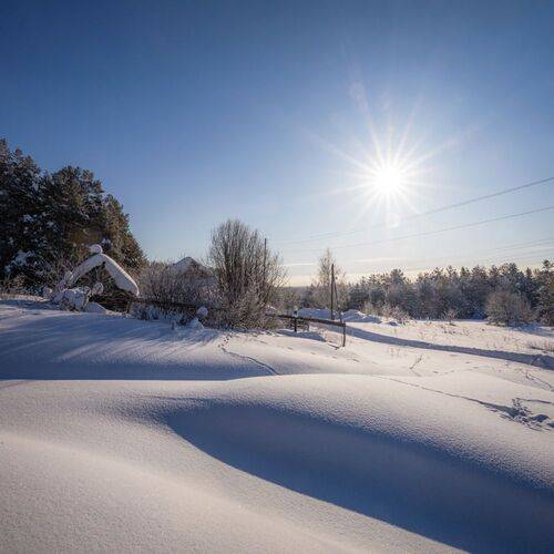 Яркий полдень